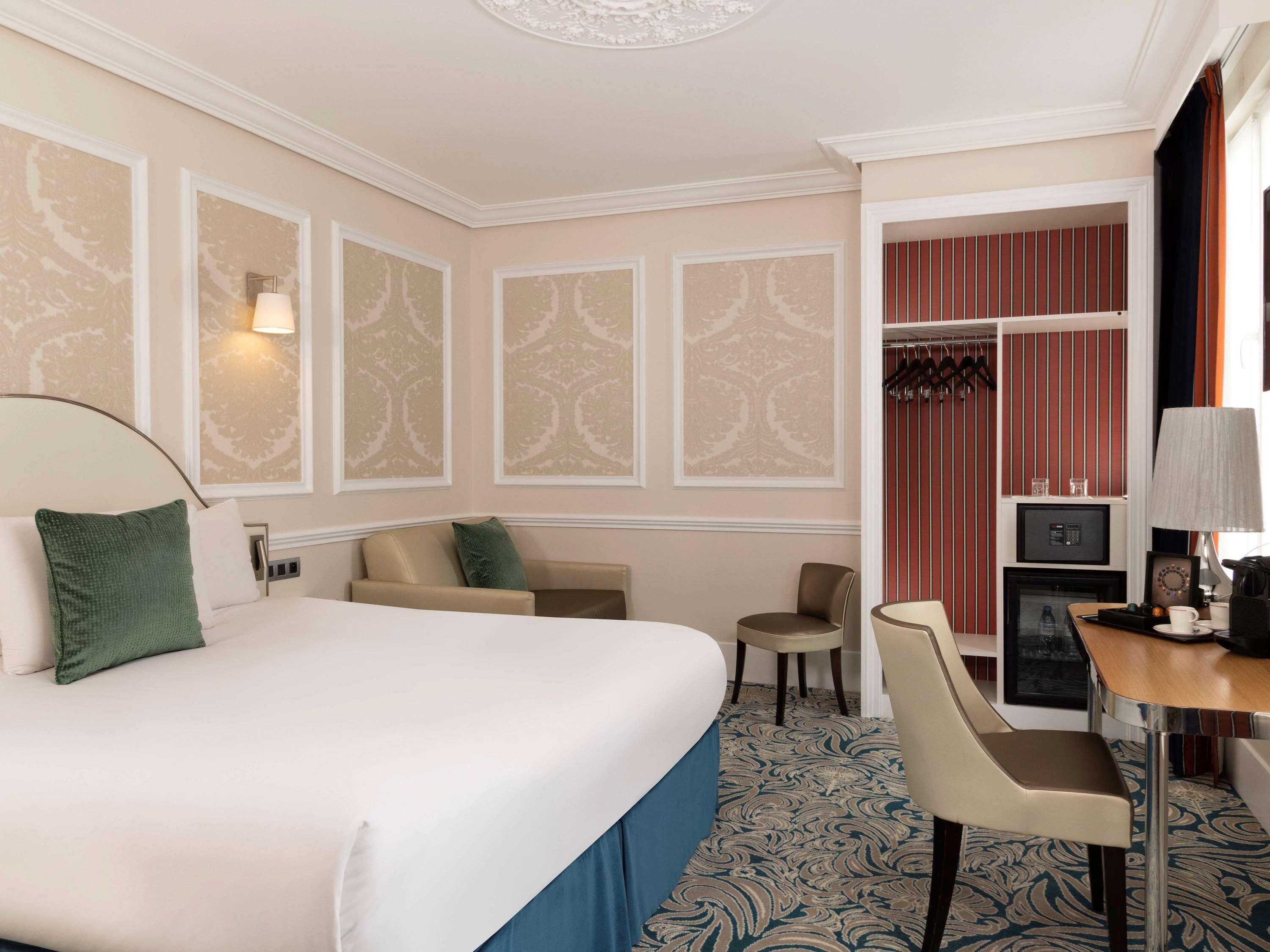 Hotel Mercure La Sorbonne Saint-Germain-Des-Pres Paris Exterior photo