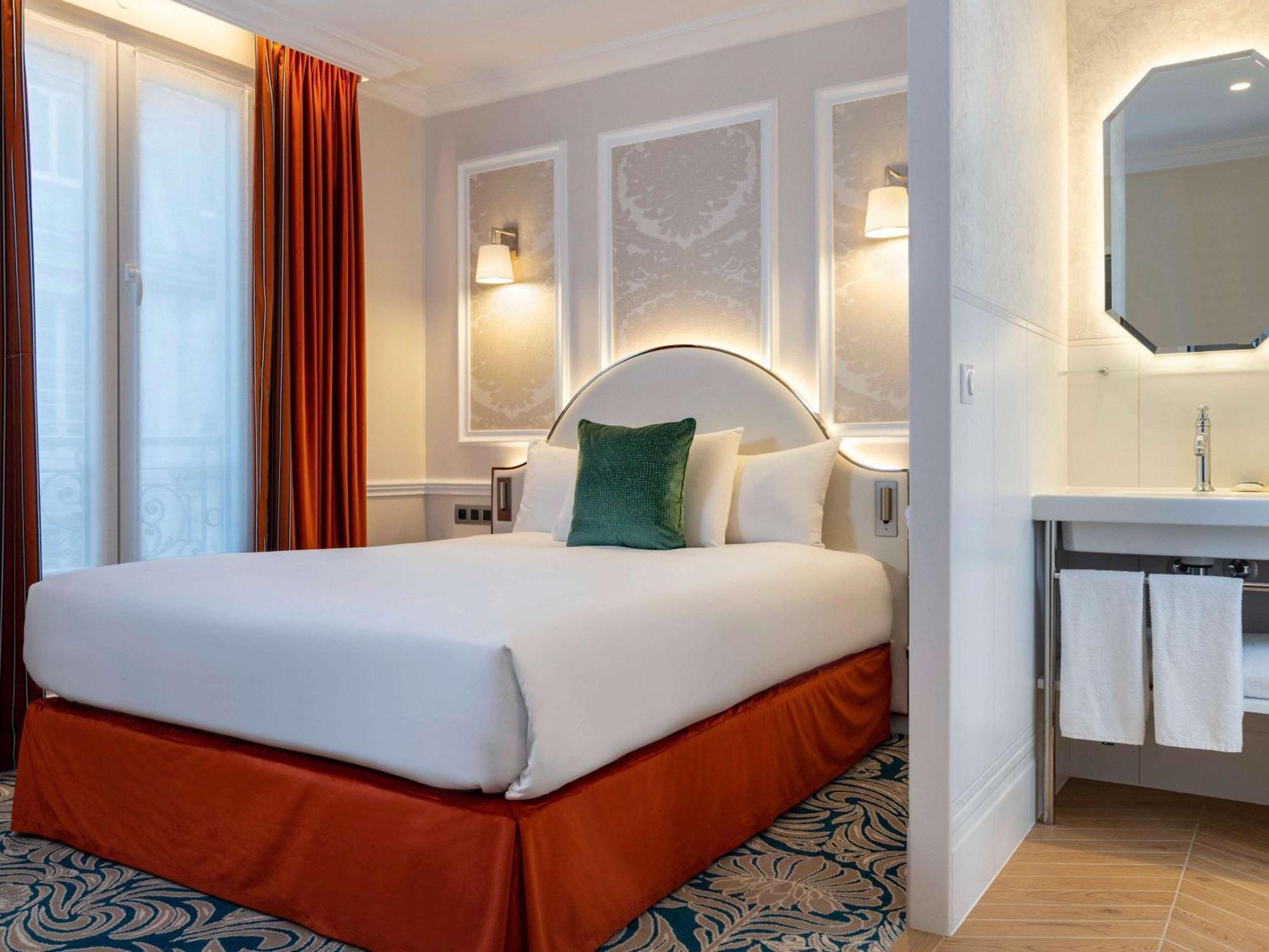 Hotel Mercure La Sorbonne Saint-Germain-Des-Pres Paris Exterior photo